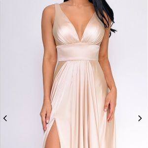 SALE ! Emprada satin gown BNWT